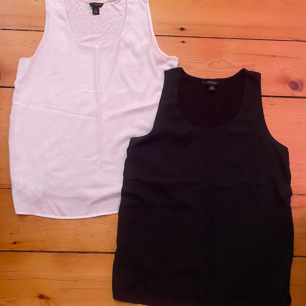 Ann Taylor Women's Scoop Neck Sleeveless Tops - Black & Cream Set